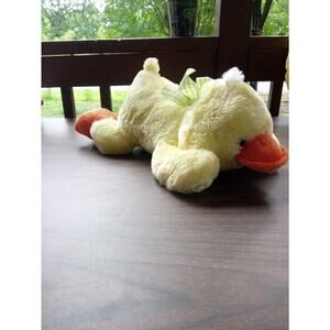 Kellytoy 2014 YELLOW DUCK LAYING plush stuffed sheer bow Pre Owned